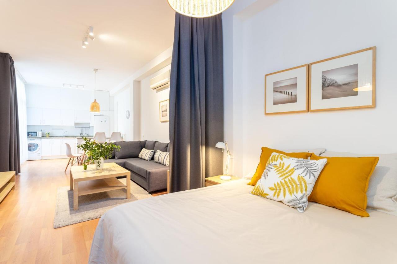 Apartamento Souviron Малага Экстерьер фото